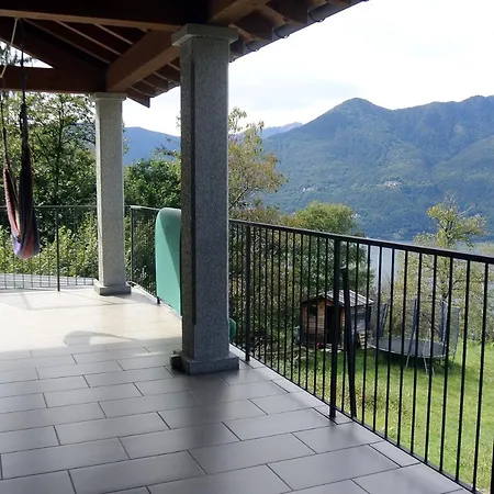 Feriehus La Quiete Tronzano Lago Maggiore
